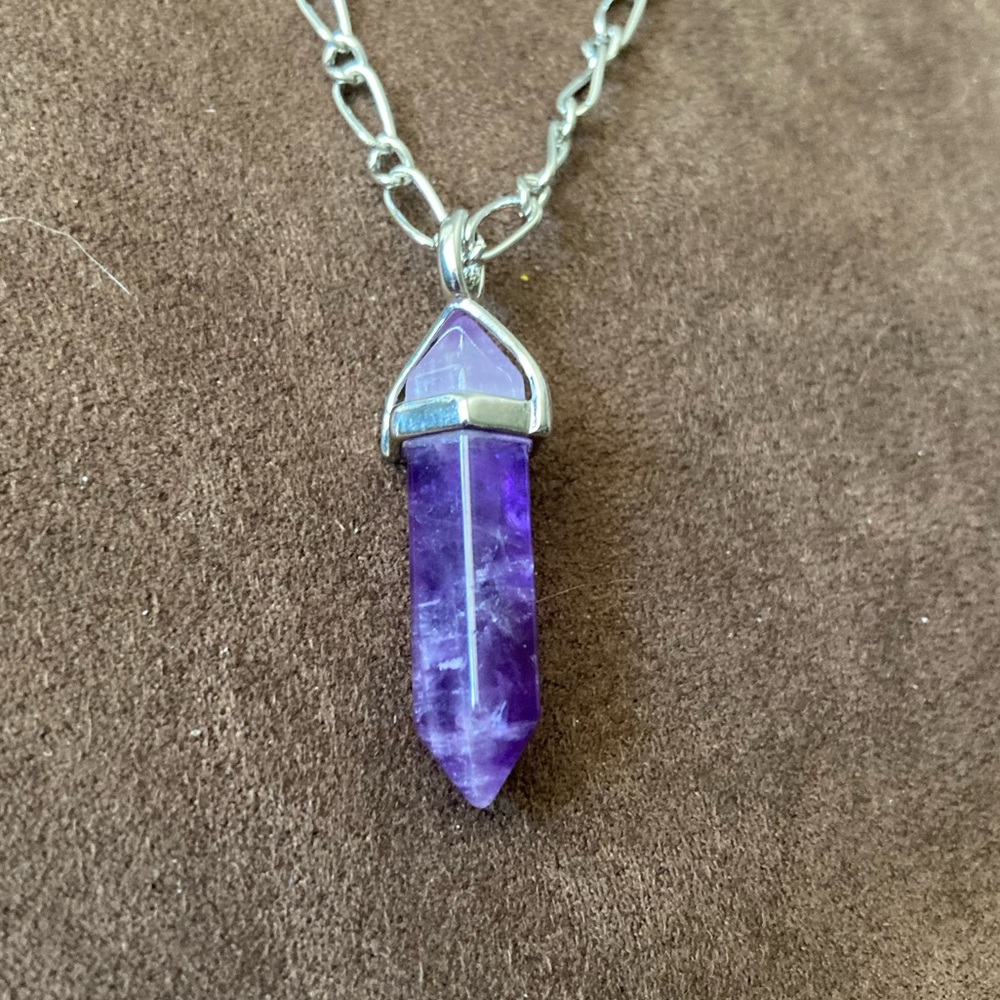 Amethyst pendant necklace
